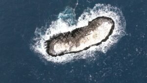 Explorers discover unknown Antarctic island long marked as ‘danger zone’ on maps Explorers discover unknown Antarctic island long marked as ‘danger zone’ on maps