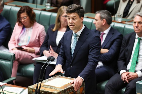 Labor will attempt to pass tax reforms on Thursday; Second cohort of IS-linked brides to return home today; Antisemitism royal commission continues, security services probed Labor will attempt to pass tax reforms on Thursday; Second cohort of IS-linked brides to return home today; Antisemitism royal commission continues, security services probed