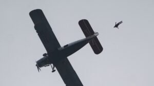 Skydiver dies after midair collision with another jumper during group jump in Washington state Skydiver dies after midair collision with another jumper during group jump in Washington state