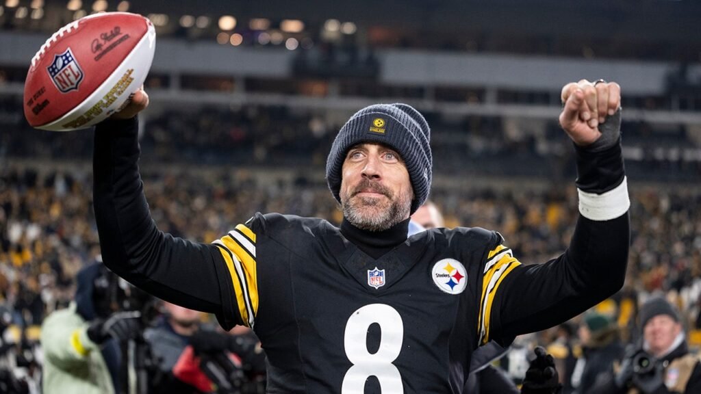 Steelers legend Jerome Bettis says there’s ‘excitement in the air’ as Aaron Rodgers returns for final season