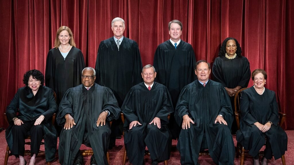Police rush to SCOTUS justice’s home amid rising threats against conservatives — but report quickly unravels
