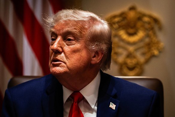 US, Iran reach deal to extend ceasefire, Trump yet to sign off; Government confirms bid to hide counter-terror details from royal commission US, Iran reach deal to extend ceasefire, Trump yet to sign off; Government confirms bid to hide counter-terror details from royal commission