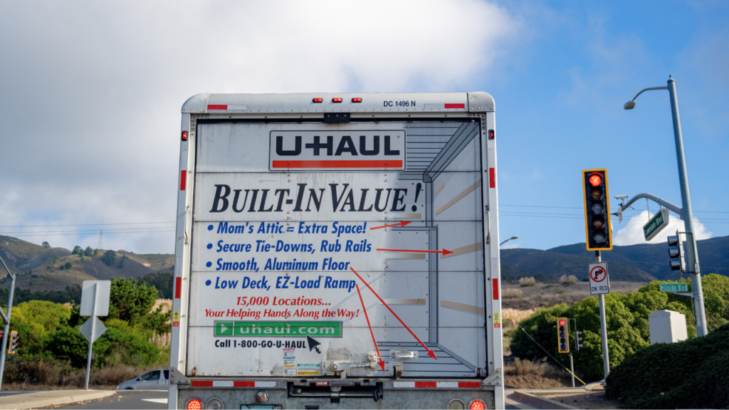 Tax-weary Americans flee blue states for Republican-led southern havens Tax-weary Americans flee blue states for Republican-led southern havens