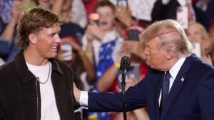 Trump gushes over Giants’ Jaxson Dart, says he wondered if QB was a ‘male model’ Trump gushes over Giants’ Jaxson Dart, says he wondered if QB was a ‘male model’