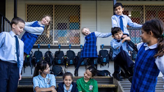  At St Charles Catholic Primary School, weeks 5 and 10 of each term are designated ‘no homework’ weeks, instead kids have are encouraged to instead spend time with their family.   