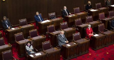Vacancies in Canada’s Senate are growing and some senators are concerned