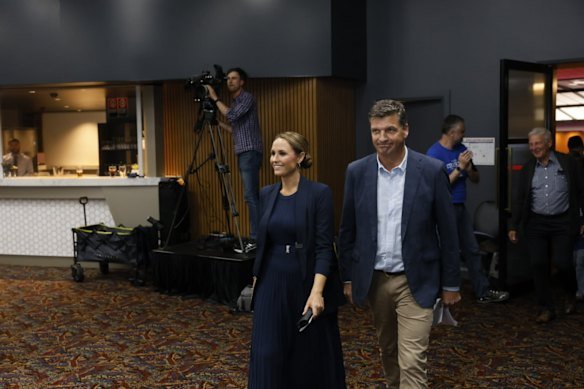 Liberal candidate Raissa Butkowski, with party leader Angus Taylor, concedes defeat in Farrer. 