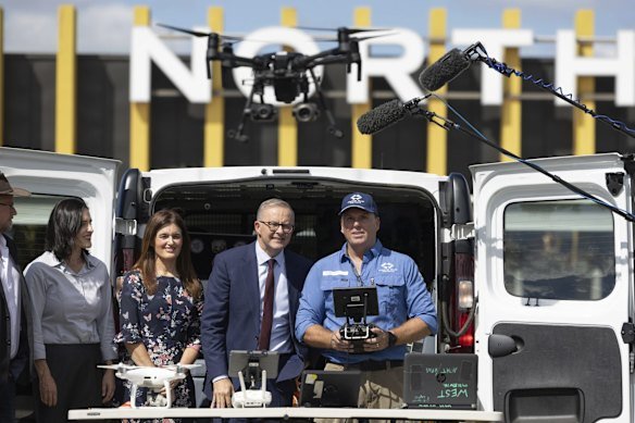 Prime Minister Anthony Albanese campaigned with Disaster Relief Australia in Queensland during the 2022 election.