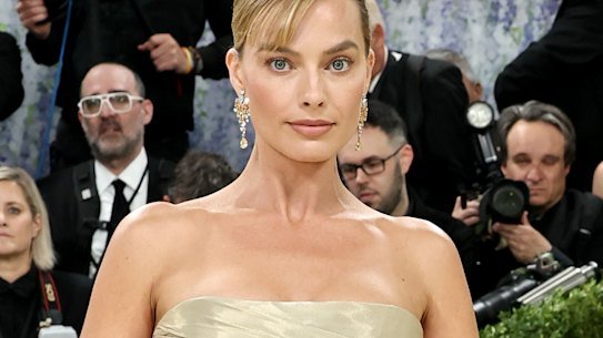 Margot Robbie at the Met Gala.