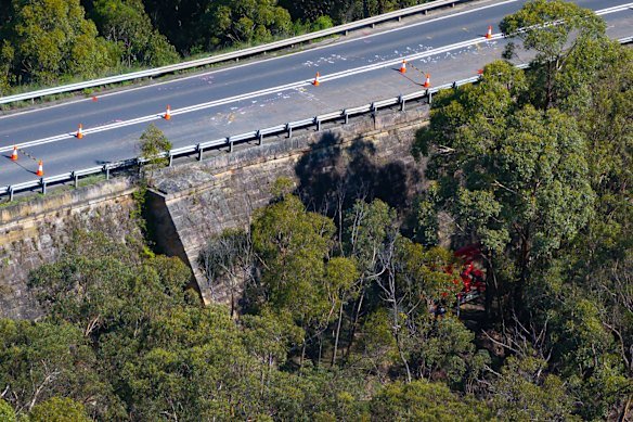 The section of the Great Western Highway that was at risk of collapse due to the deterioration of the fill between its two sandstone walls that were built by convicts.
