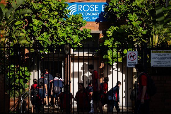 Waverley Council has been asked to enter into a licence agreement for community access to the school grounds.