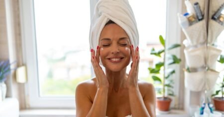 Shoppers Swear by This French Pharmacy ‘Emergency Cream’ That Saves Skin When It’s Freaking Out