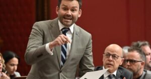 PQ leader says he believes Ottawa may be spying on party, offers no proof