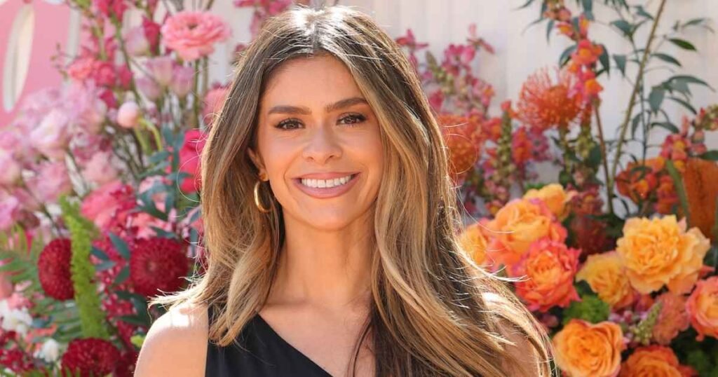 Taylor Frankie Paul Shares Cryptic Mother’s Day Post After Granted 12-Hour Visit With Son Ever Taylor Frankie Paul Shares Cryptic Mother’s Day Post After Granted 12-Hour Visit With Son Ever