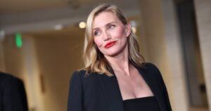 Cameron Diaz’s  Amazon Crossbody Is the Practical ‘Must-Have’ Bag Shoppers Swear By