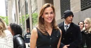 Jennifer Garner Put a Regal Spin on the Classic Little Black Dress — Steal the Look for Jennifer Garner Put a Regal Spin on the Classic Little Black Dress — Steal the Look for