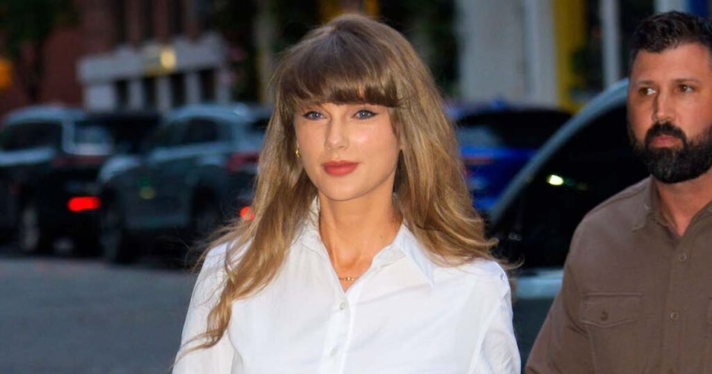 Taylor Swift Stuns in Stella McCartney Look After Getting Outfit Delivered to NYC Doorstep Taylor Swift Stuns in Stella McCartney Look After Getting Outfit Delivered to NYC Doorstep