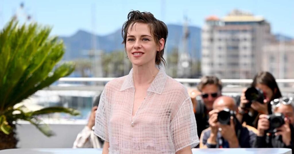 Kristen Stewart Breaks Cannes Film Festival Dress Code by Going Braless Under Sheer Top Kristen Stewart Breaks Cannes Film Festival Dress Code by Going Braless Under Sheer Top