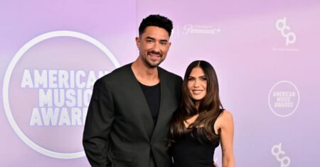 Mormon Wives’ Jessi Draper and Vanderpump Villa’s Marciano Brunette Make Red Carpet Debut at AMAs Mormon Wives’ Jessi Draper and Vanderpump Villa’s Marciano Brunette Make Red Carpet Debut at AMAs