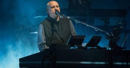 Peter Gabriel wades in on lifeguard debate at Vancouver’s beaches
