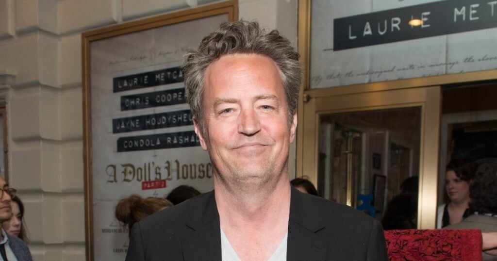 Matthew Perry’s Sisters Slam Former Assistant, Claim He Left Late Actor in a ‘Hot Tub to Die’ Matthew Perry’s Sisters Slam Former Assistant, Claim He Left Late Actor in a ‘Hot Tub to Die’