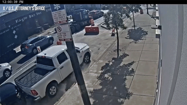 Video shows moment Chicago man allegedly used SUV as weapon against ICE agent, prosecutors say Video shows moment Chicago man allegedly used SUV as weapon against ICE agent, prosecutors say