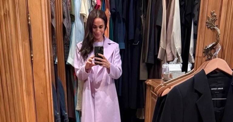 Meghan Markle Shares Rare Glimpse of Daughter Lilibet’s Fire-Red Hair in Adorable Closet Selfie Meghan Markle Shares Rare Glimpse of Daughter Lilibet’s Fire-Red Hair in Adorable Closet Selfie