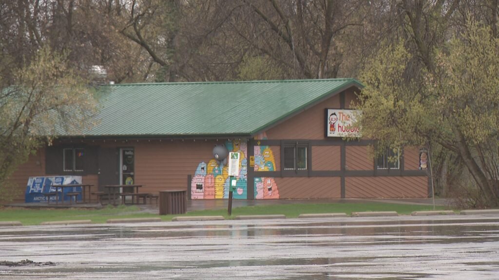 Sask. campers hitting the trails despite wet, cool forecasts for long weekend Sask. campers hitting the trails despite wet, cool forecasts for long weekend