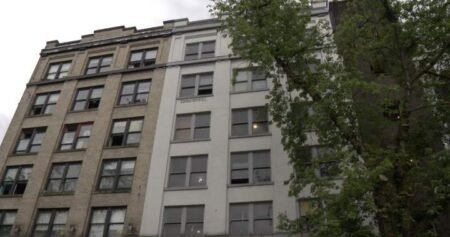 ‘Completely ridiculous’: 7,000 in B.C. government funding for 2 tenants in Vancouver SRO