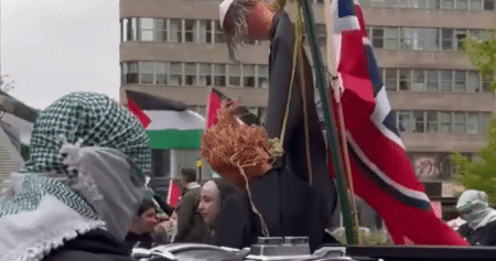 Mock hanging of Trump, Netanyahu sparks outrage from politicians, community groups Mock hanging of Trump, Netanyahu sparks outrage from politicians, community groups