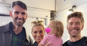 Summer House’s Lindsay Hubbard Shares ‘Modern Family’ Photo With Baby Gemma, Ex Carl Radke and Kyle Cooke Summer House’s Lindsay Hubbard Shares ‘Modern Family’ Photo With Baby Gemma, Ex Carl Radke and Kyle Cooke