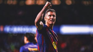 ‘What a Player!’: Man United Legend Urges Robert Lewandowski to Join Red Devils ‘What a Player!’: Man United Legend Urges Robert Lewandowski to Join Red Devils