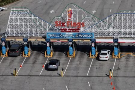 Six Flags Magic Mountain on lockdown as armored police trucks roll in