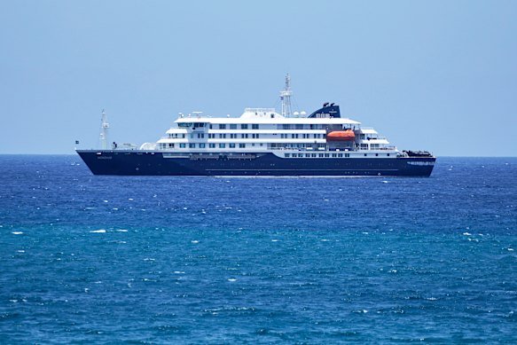 The hantavirus-hit MV Hondius is destined for the Canary Islands.