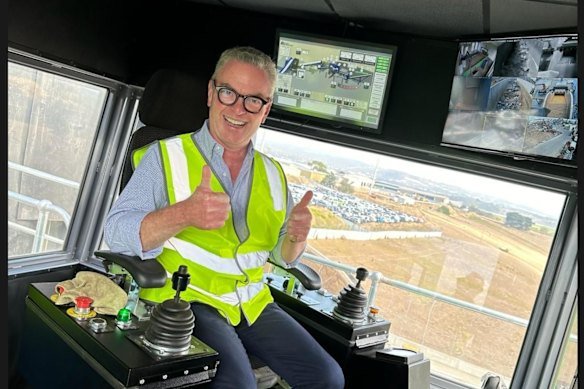 Former defence minister Christopher Pyne at a Recycal plant in Tasmania in 2024.
