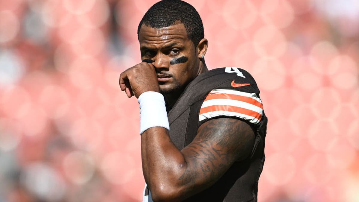 Deshaun Watson #4 of the Cleveland Browns looks on during warmups before a game against the Cincinnati Bengals  at Huntington Bank Field on October 20, 2024 in Cleveland, Ohio. (Photo by Nick Cammett/Getty Images)