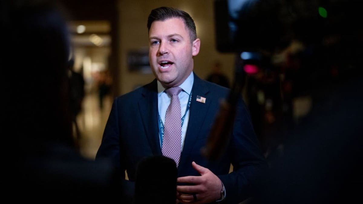 Rep.-elect Ryan Mackenzie standing and speaking