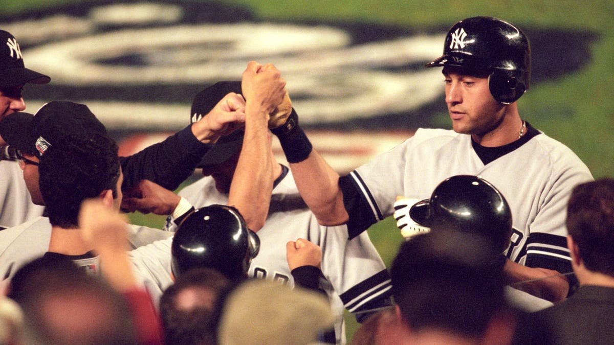 Derek Jeter hit .317 in the 2000 MLB playoffs. (Photo by Al Tielemans /Sports Illustrated via Getty Images) (Set Number: X61704 TK4 R13 F24 )