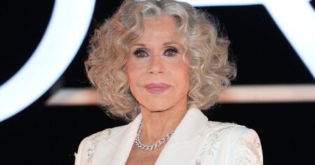 Jane Fonda Uses This Foundation Users Say is a ‘Masterpiece’ for Mature Skin Jane Fonda Uses This Foundation Users Say is a ‘Masterpiece’ for Mature Skin