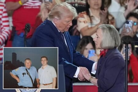 Trump announces highest civilian honor for 9/11 hero Welles Crowther remembered as the ‘Man in the Red Bandana’ Trump announces highest civilian honor for 9/11 hero Welles Crowther remembered as the ‘Man in the Red Bandana’