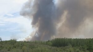 Lightning sparks out-of-control Saskatchewan wildfire, community on evacuation alert Lightning sparks out-of-control Saskatchewan wildfire, community on evacuation alert