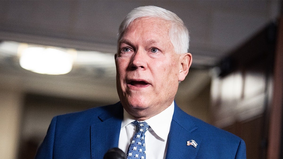 Rep. Pete Sessions speaking at a podium
