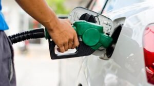 Gas prices threaten Memorial Day road trips as pump costs hit historic highs Gas prices threaten Memorial Day road trips as pump costs hit historic highs