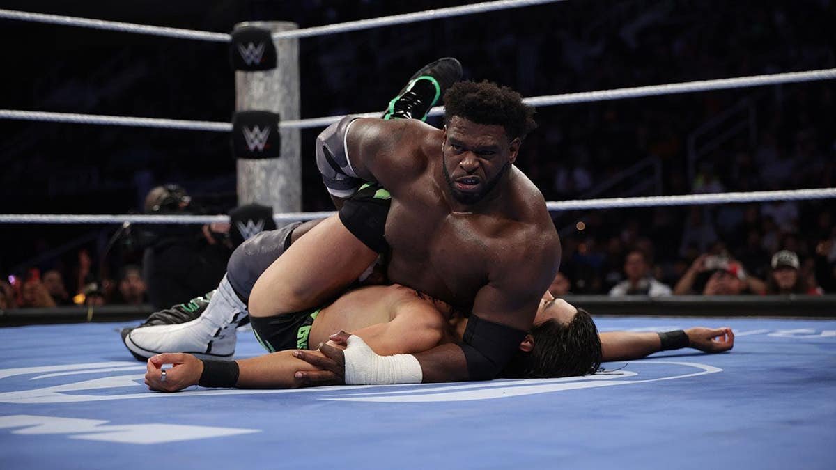 Royce Keys wrestling Berto at SAP Center in San Jose
