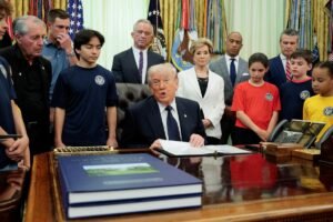 Trump signs proclamation to restart the Presidential Fitness Test at US schools