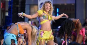 Pop Star Zara Larsson Keeps Dancing During ‘Today’ Concert Despite Wardrobe Malfunction