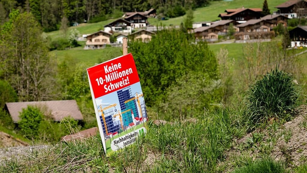 Swiss vote ‘No’ on proposal to cap population at 10 million by 2050