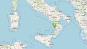 Magnitude 6.2 earthquake off the coast of Calabria Magnitude 6.2 earthquake off the coast of Calabria