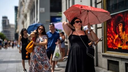 Neither pro nor con: EU declines to take stand on AC amid heatwave