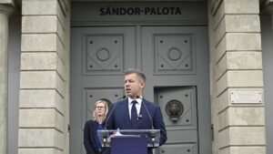 Tisza government to amend constitution to allow removal of president